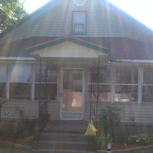 Meet your Posher, Sherry